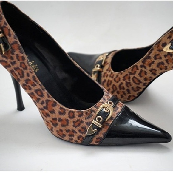 Frederick's of Hollywood Shoes - Frederick’s of Hollywood Animal Print Stiletto Heels Leopard Black Patent Sz 7.5